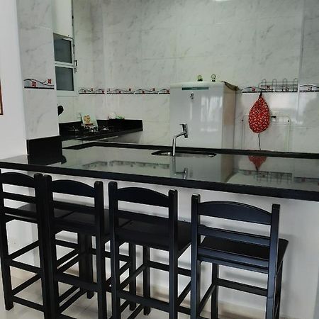 Appartement Kitnet Guaruja Pitangueiras Extérieur photo